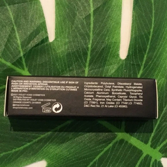 VIOLET VOSS Mini Lip Gloss in Love in Paris - Picture 3 of 3